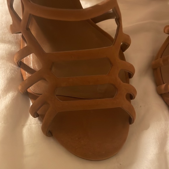 Steve Madden heels! - Picture 2 of 8